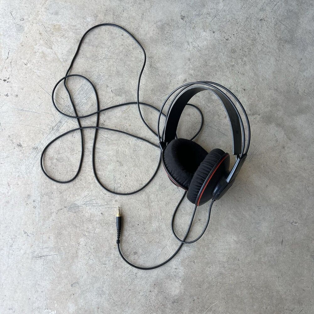 AKG K-301 Vintage Headphones  Tested/Working